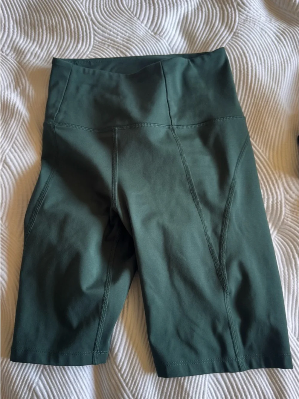 Bundle of girlfriend collective High-Rise Navy capri and teal short leggings XS - Picture 4 of 6